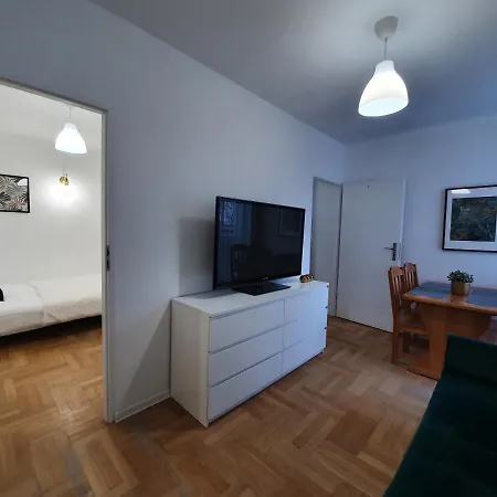 Apartament Małe mieszkanko Gdynia Redłowo Gdynia
